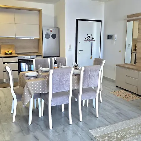 In 070 - Happy Appartement
