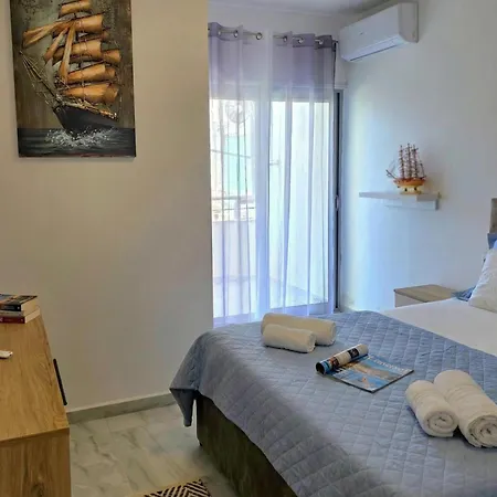 In 070 - Happy Apartman Golem